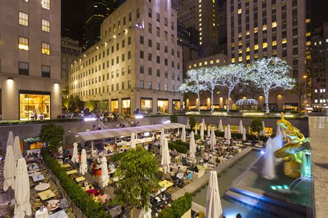 La gigante inmobiliaria Tishman Speyer anunci el mircoles que el rbol de Navidad del Rockefeller Center de 2023 provendr de Vestal, Nueva York. . Mcnally jackson rockefeller center